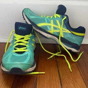 ASICS Running Shoe